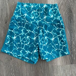 Buffbunny shorts NWT
